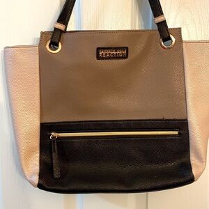 Kenneth Cole Reaction Bag/Purse